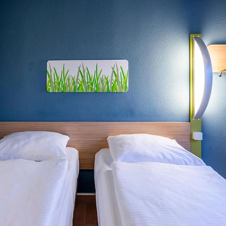 B&B Hotel Dortmund-Airport 홀즈위케드 외부 사진