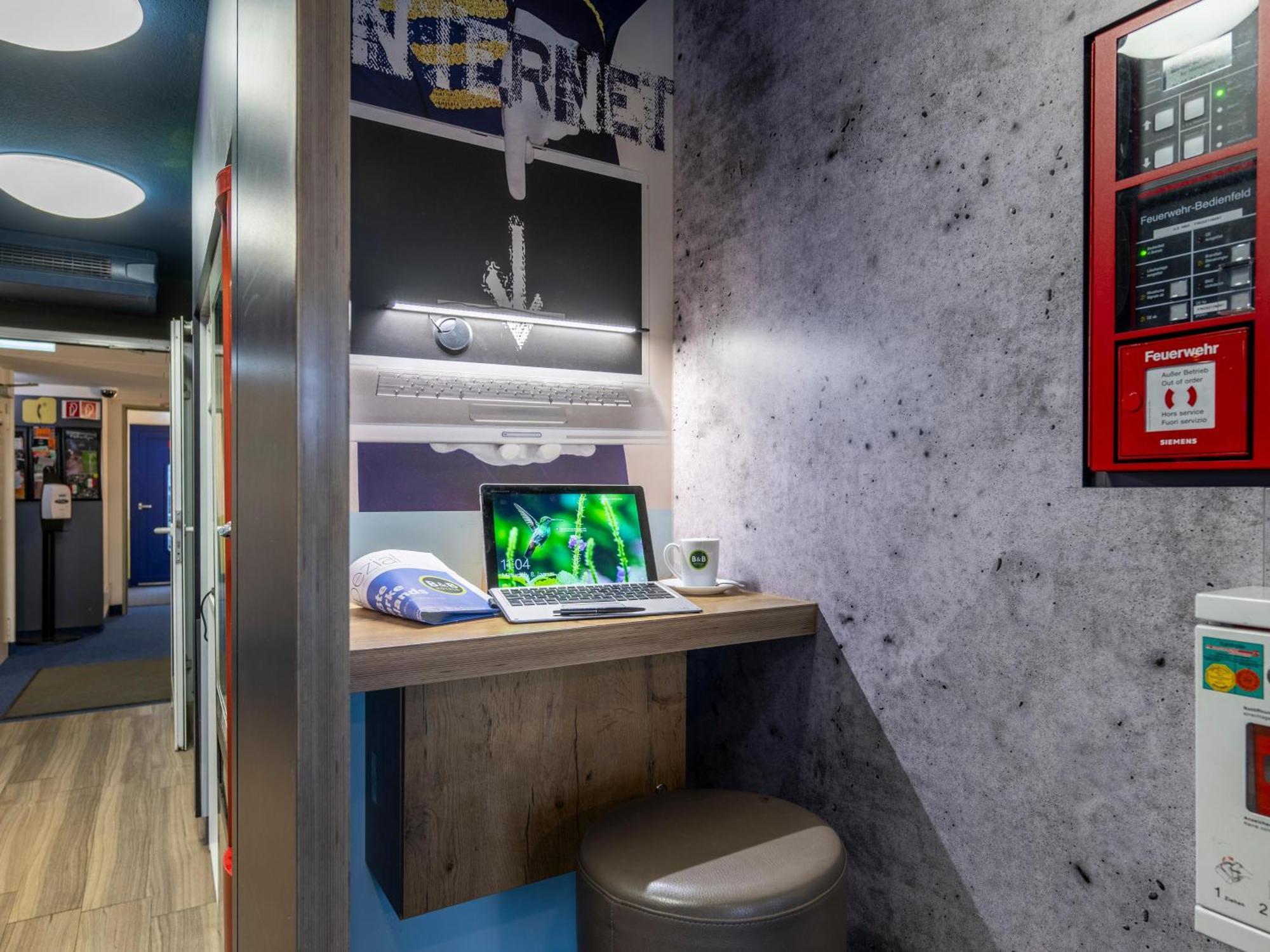 B&B Hotel Dortmund-Airport 홀즈위케드 외부 사진